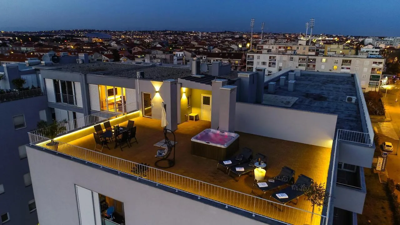 Zadar Sunset Penthouse With Spectacular View And Jacuzzi Appartement