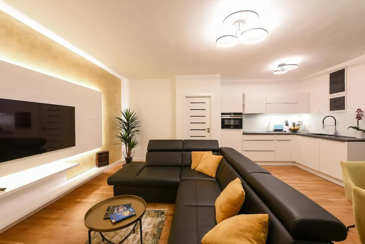Zadar Sunset Penthouse With Spectacular View And Jacuzzi Appartement Kroatië