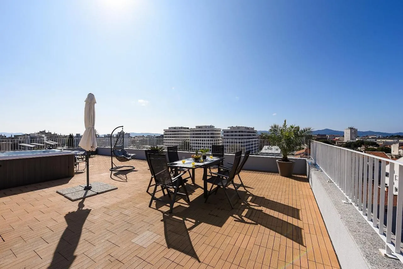 Zadar Sunset Penthouse With Spectacular View And Jacuzzi Appartement Kroatië
