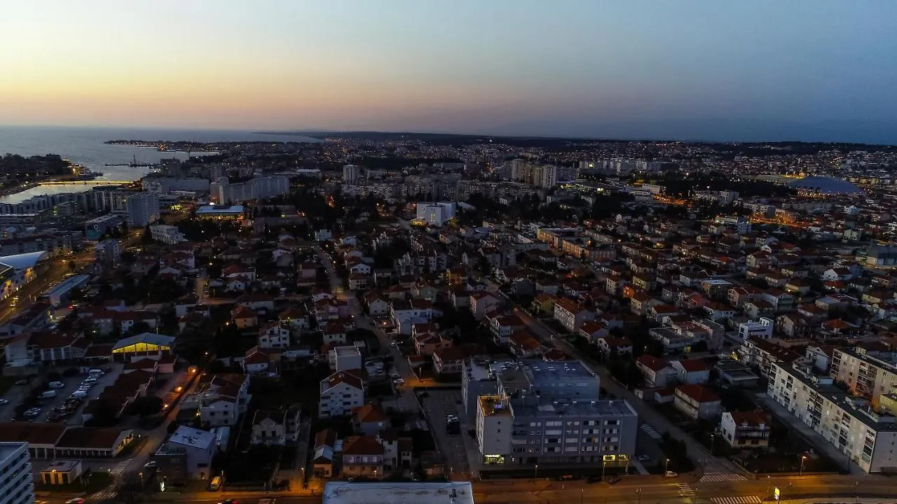 Zadar Sunset Penthouse With Spectacular View And Jacuzzi Appartement