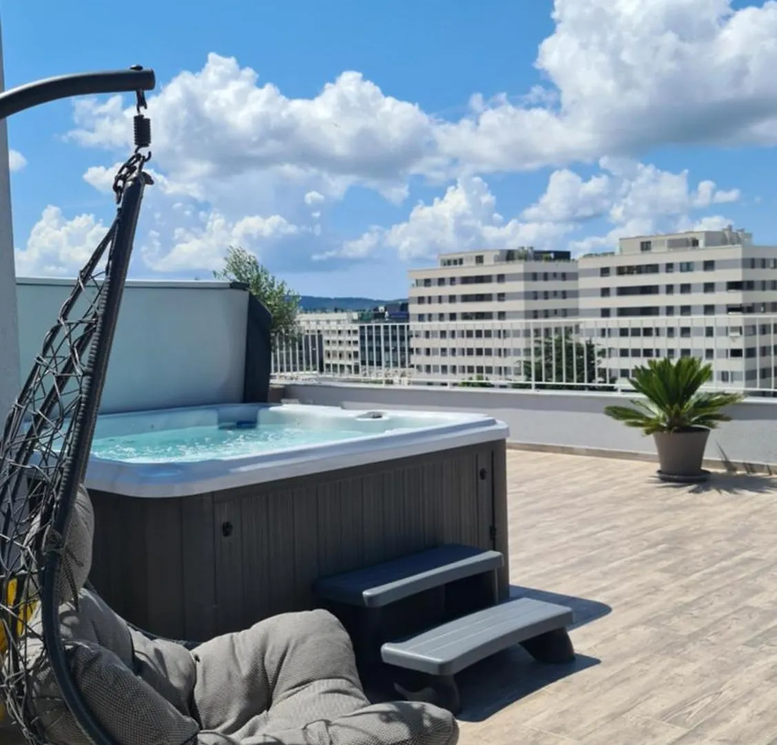 Zadar Sunset Penthouse With Spectacular View And Jacuzzi Appartement Kroatië